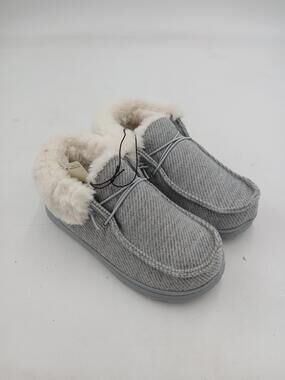 Dearfoams Slippers Womens Gray Moccasin Faux Fur House Shoes Cozy Size 7.5